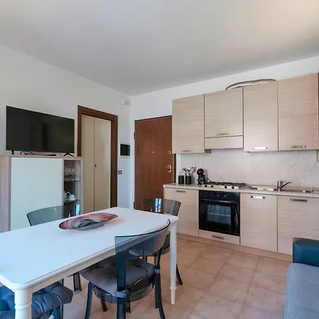 Apartamento Adele's House - Con Terrazza, Piscina E Wifi *