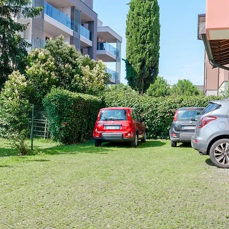 Adele's House - Con Terrazza, Piscina E Wifi Σιρμιόνε