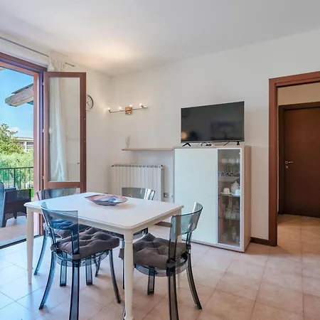 Appartamento Adele's House - Con Terrazza, Piscina E Wifi *